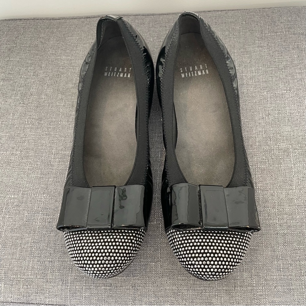 STUART WEITZMAN Cabot Flats Patent Leather Bow Studded - Black Size 6.5 - Picture 4 of 9